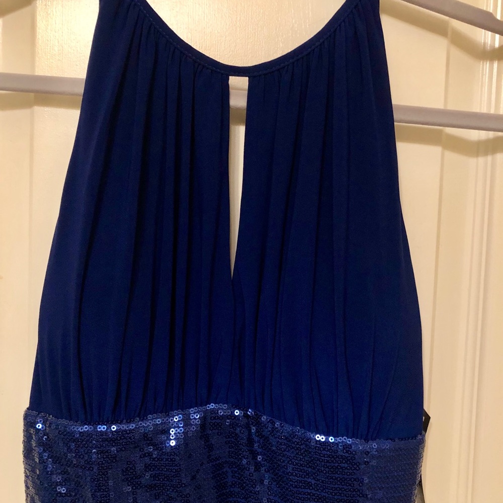 Formal Dress - Picture 2 of 3